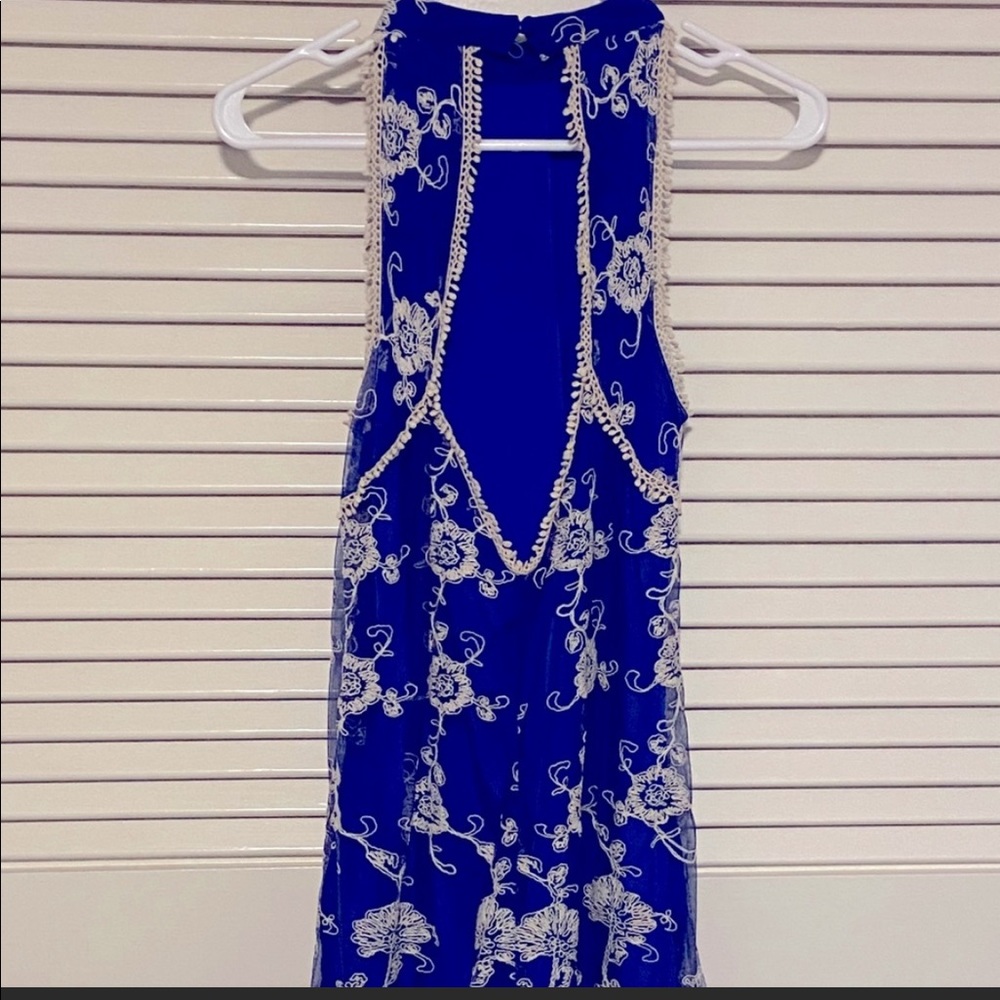 Lovers + Friends Blue & Lace Tent/Muumuu Dress - Picture 2 of 8
